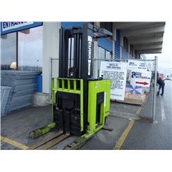 CLARK ORDER PICKER GREEN