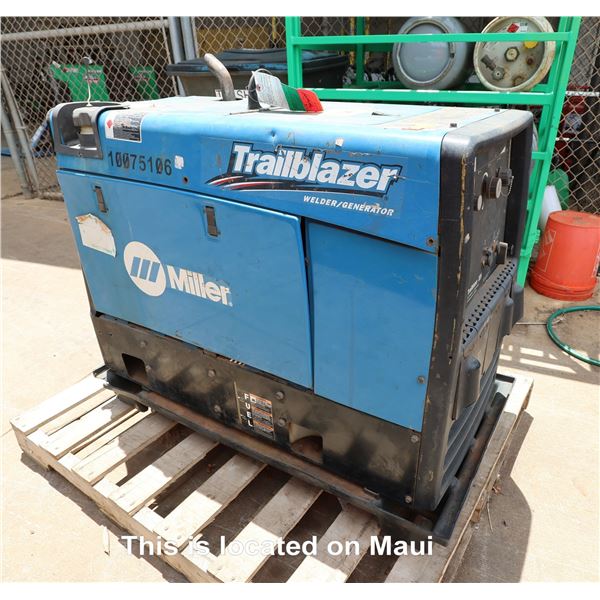 (10075106) 2018 Miller Trailblazer 325 Gas Welder (Starts & Runs - See Video), Needs Repair