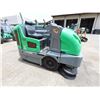 Image 2 : (10200771) 2019 Tennant Model S30 Ride-On Sweeper  (Works - See Video)