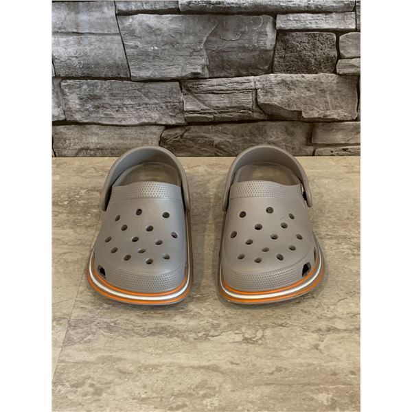 Water Clog Shoes - Toddler Size 7 - Grey - Brand New