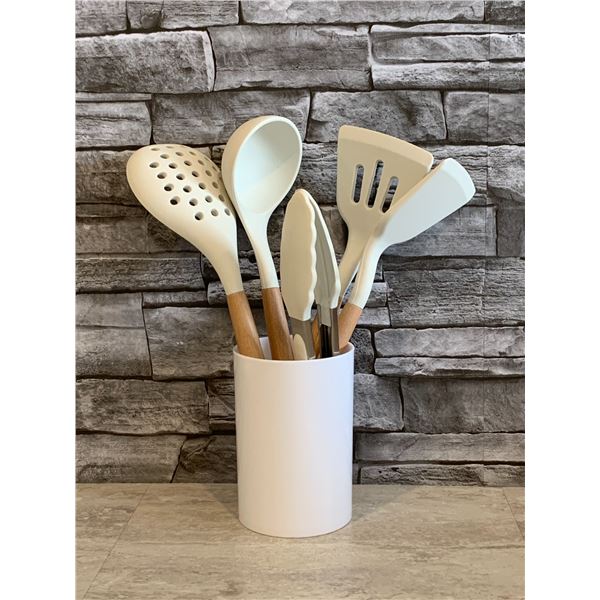 Silicone Utensils Set With Plastic Holder 6 Pcs - Brand New