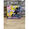 Image 1 : Laoese Create Your Own Rock Pouring Art Kit - 2 Set: Light/Dark Ages 6 & up - Brand New