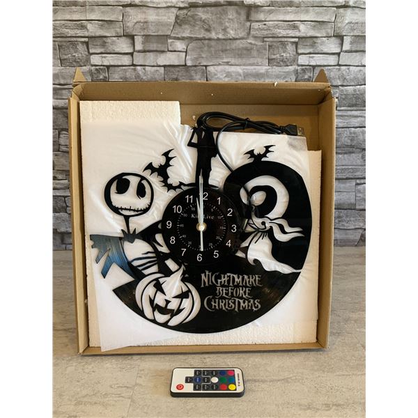 Nightmare Before Christmas Vinyl Clock Light Up