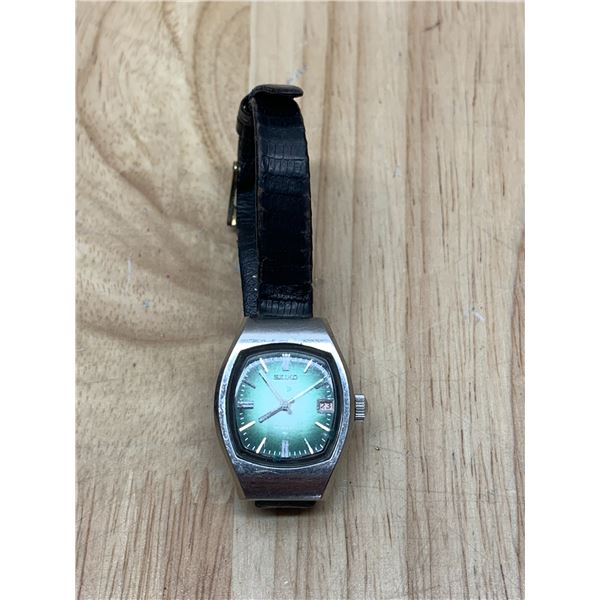 Vintage Seiko Watch - Green Face - Untested
