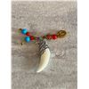 Image 3 : Retro Wolf Tooth Pendant