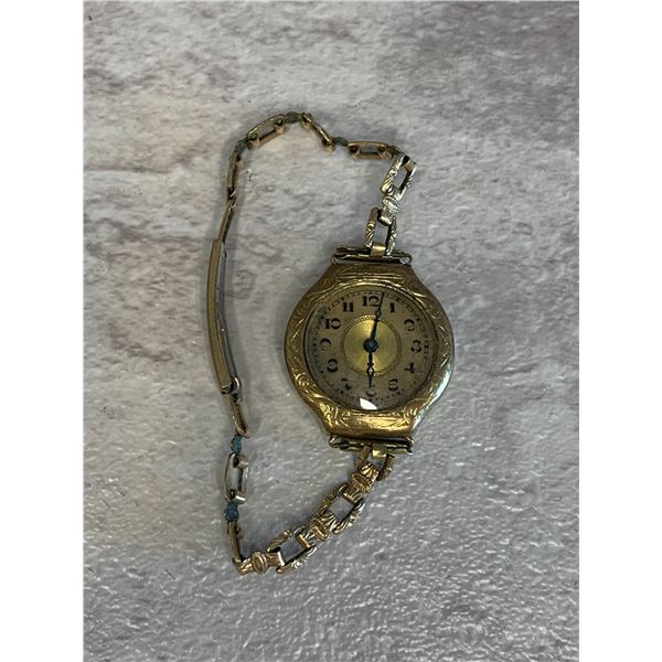 Vintage Ladies Watch - Needs Repair
