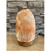 Image 2 : Himalayan Salt Lamp Brand New 8"
