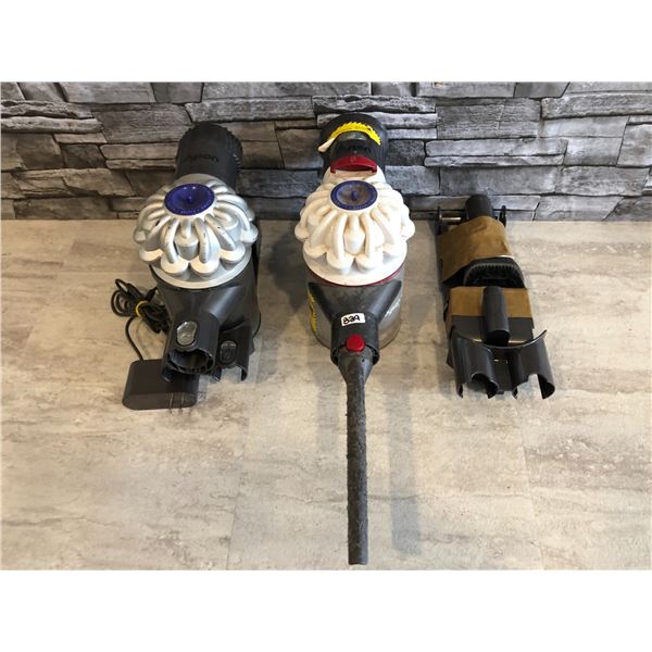 Lot of 2 - Dyson Vacuums - 1x Dyson V7 Advanced Cordless & 1x Dyson V6 Cordless Stick - Not Tested -