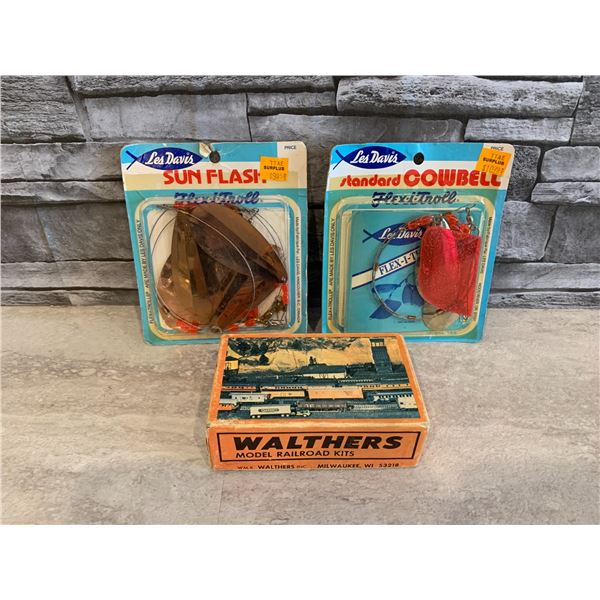 Lot of 2 Sunflash Wedding Bands & Old Box Of Fishing Stuff