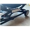 Image 10 : Weber Q 2200 Portable Propane Gas BBQ Grill