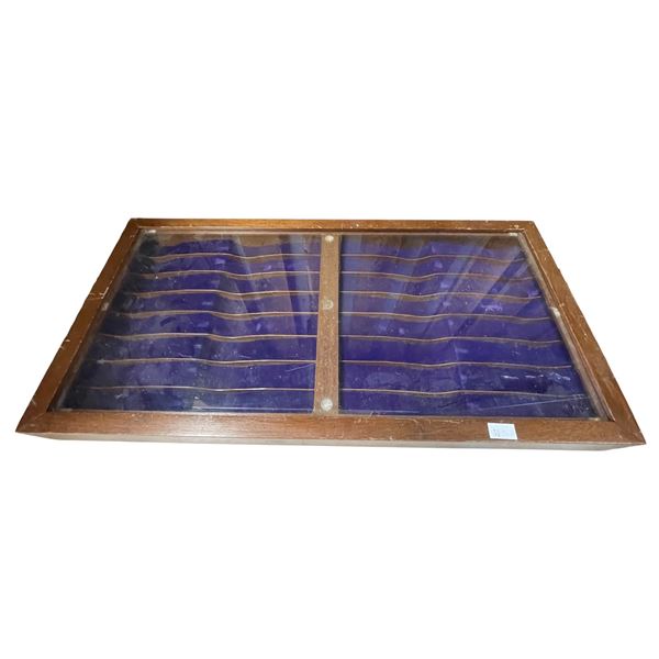 Vintage Purple Velvet Lined Showcase (8 Sections Per Drawer)