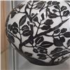 Image 2 : Vintage Deco Style Silhouette Floral Vase