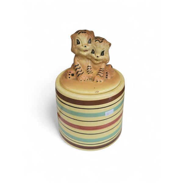 Vintage Roseville No. 386 Tiger Top Cookie Jar