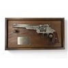 Image 1 : 1982 The Wyatt Earp .44 Revolver By The Franklin Mint Model Gun On Plaque