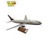 Image 2 : Vintage Canadian Air Lines Boeing 767-300 ER Model Airplane