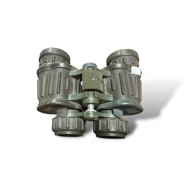 Vintage Tasco 8 x 40 Binoculars