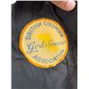 Image 8 : Assorted Vintage Sports Memorabilia: Pins, Trivia Game, Plush, Cards, Figurines, & More