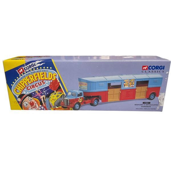 1994 Corgi Classics Chipperfields Circus Bedford O Articulating Horsebox