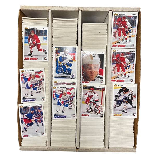 Assorted 1991-92 Upper Deck NHL Hockey Cards