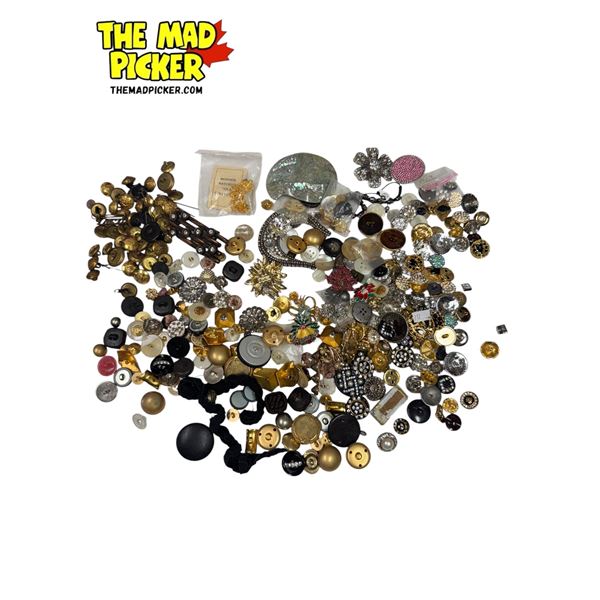 Assorted Vintage Buttons (Some Canadian Military)