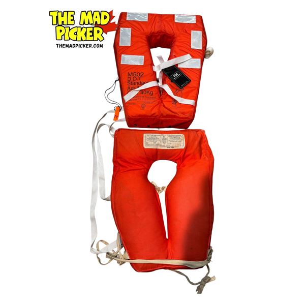 2x Life Guards: 1979 & Helly Hansen M502