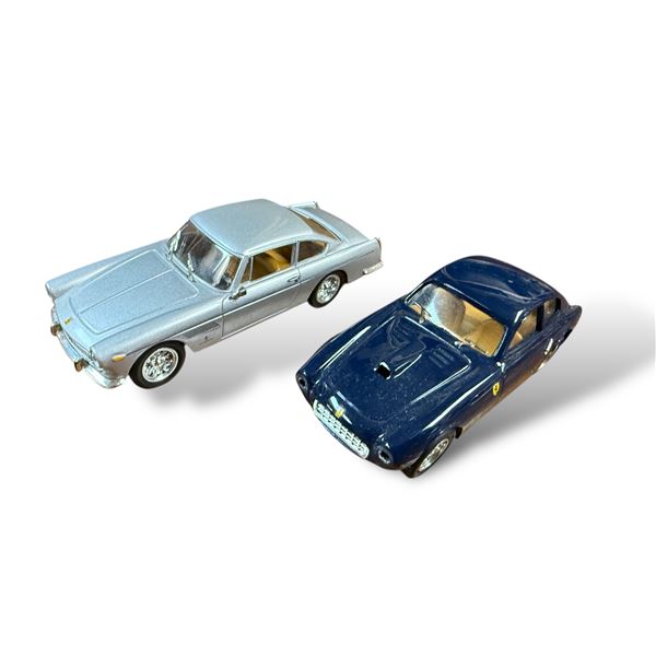 2x Collectible 1:43 Scale Cars: Ferarri 250 MM & GTE