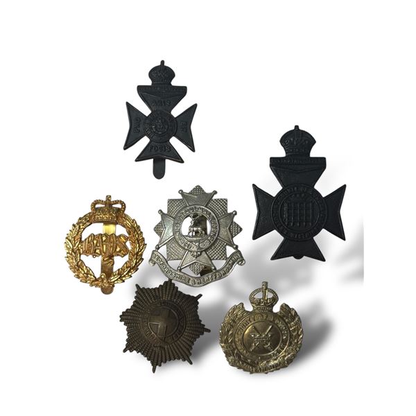 Assorted Vintage Military Badges