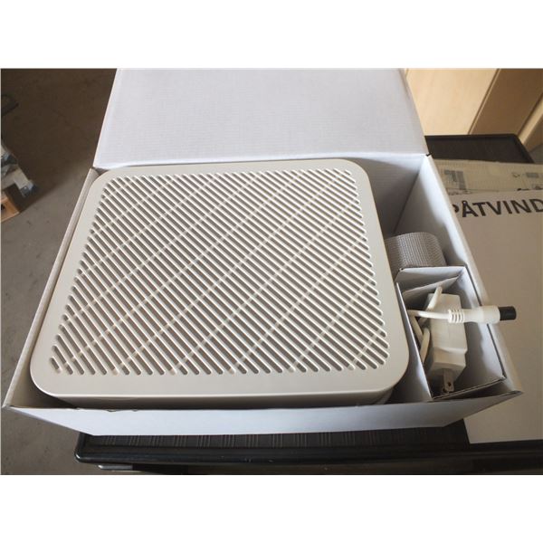 Air Purifier w/ xtra New Filter