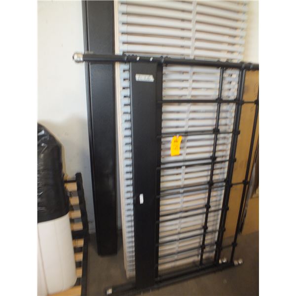 Queen Sized Futon Frame no/ matt