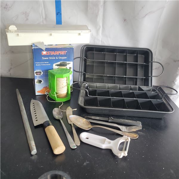 Estate Kitchen Lot, Santoku Knife, Food Sealer Wrap, Long Knife Sharpener ++