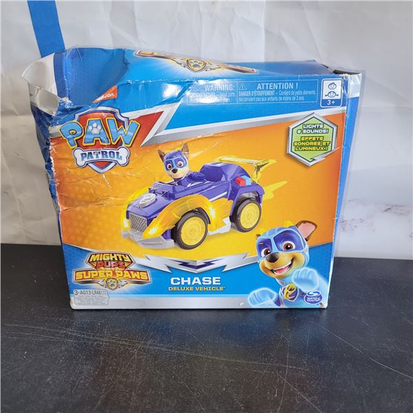 New Damaged Box Paw Patrol Chase Deluxe Vehicle Toy