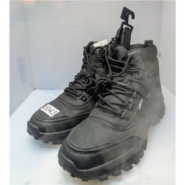 Pair of new men's MEXX winter shoes - size 9