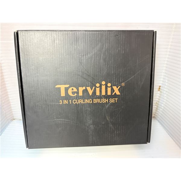 Tervix 3-in 1 curling brush set (new in box)