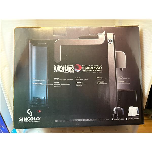 New Singolo single serve espresso capsule system coffee machine