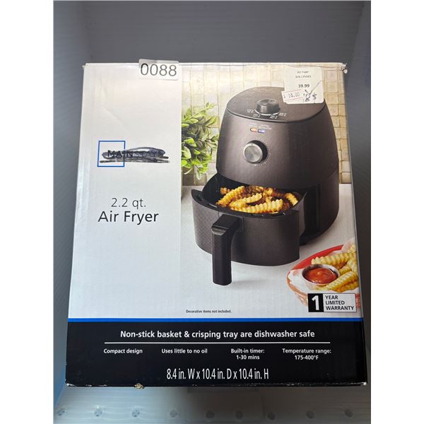 Mainstays 2.2 qt air fryer (tested working in box)