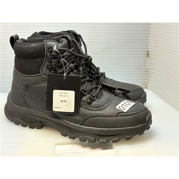 Pair of men's new black MEXX winter boots - size 9