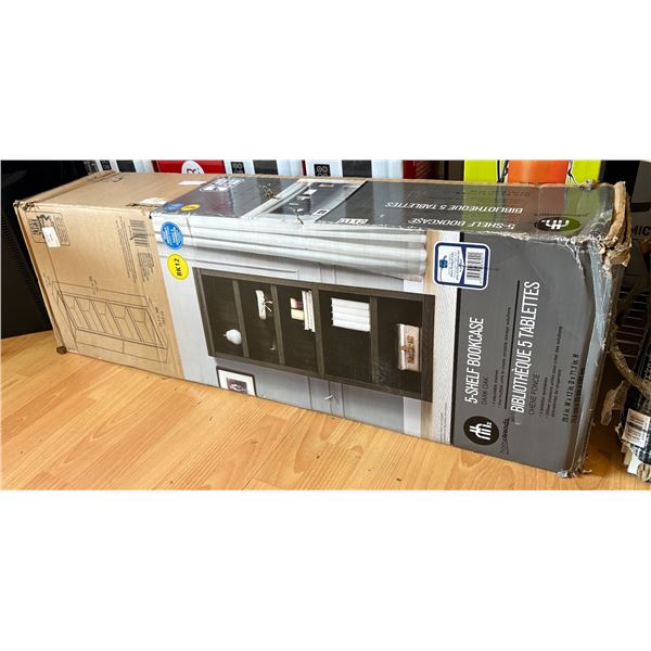Home Trends 5 shelf book case dark oak in box