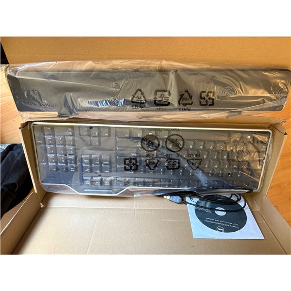 3pc new Dell wired keyboards with security card reader (retail $75 each)
