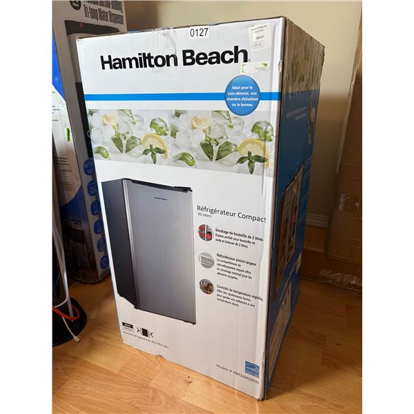 Hamilton Beach 3.3 cu. ft. compact refrigerator (retail $199.97) tested, compressor not working. Com