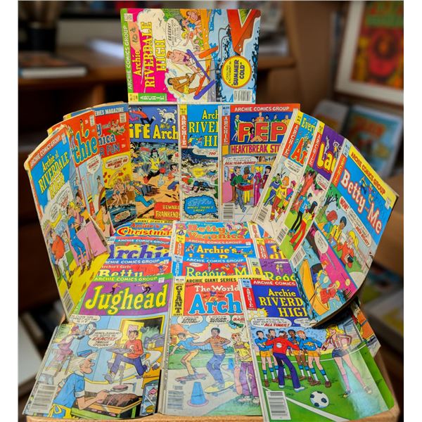 Large group of assorted vintage Archie Series comics books from 1980's, '70's (approx. 35 comics)