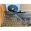 Image 2 : 3 pc new Dell wired keyboards (comes with security card reader)