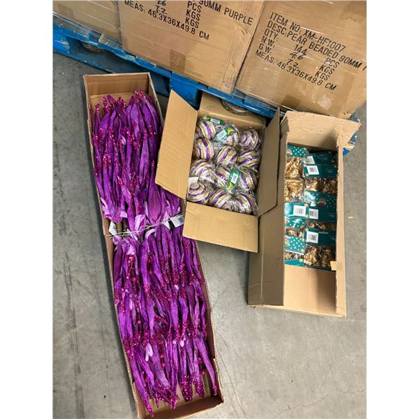 Pallet of new Christmas décor . PICKUP FOR THIS LOT IS AT POCKIT SELF STORAGE ABBOTSFORD, 2992 PINEG