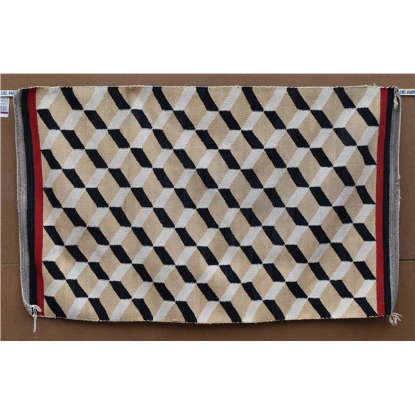NAVAJO TEXTILE