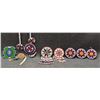 Image 1 : 8 ZUNI BEADED ITEMS