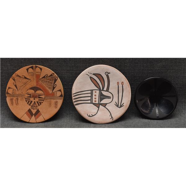 THREE NATIVE AMERICAN PLATES