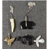 Image 4 : FIVE ZUNI PENDANTS