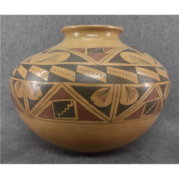 MATA ORTIZ POTTERY OLLA (SOFIA DE TENA)