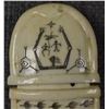 Image 2 : ESKIMO IVORY SCRIMSHAW CONTAINER