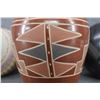 Image 9 : THREE POTTERY ITEMS