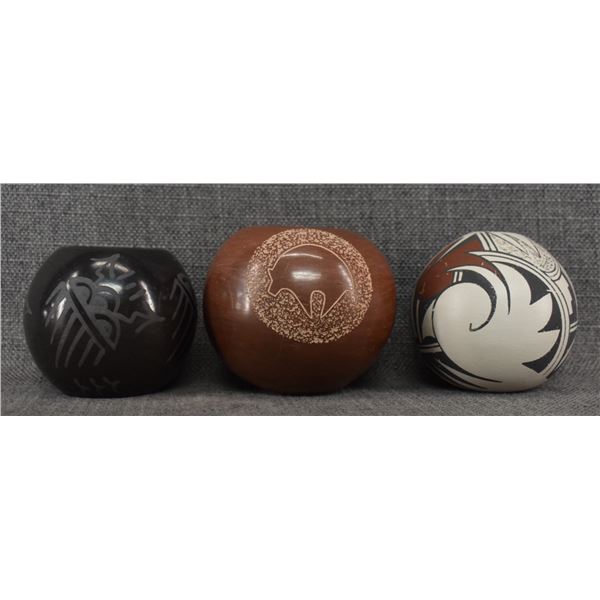 THREE NATIVE AMERICAN POTTERY JARS